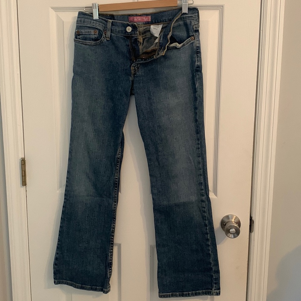 Levi’s 518 superlow boot cut womens size 5 jeans